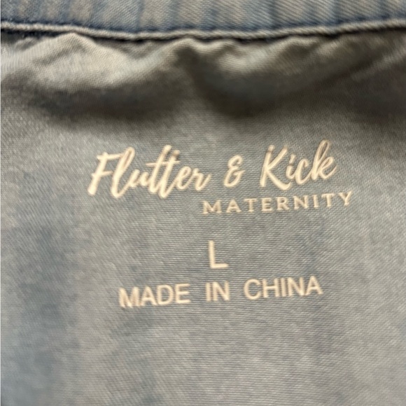 Flutter & Kick Maternity Shirt - Picture 2 of 3